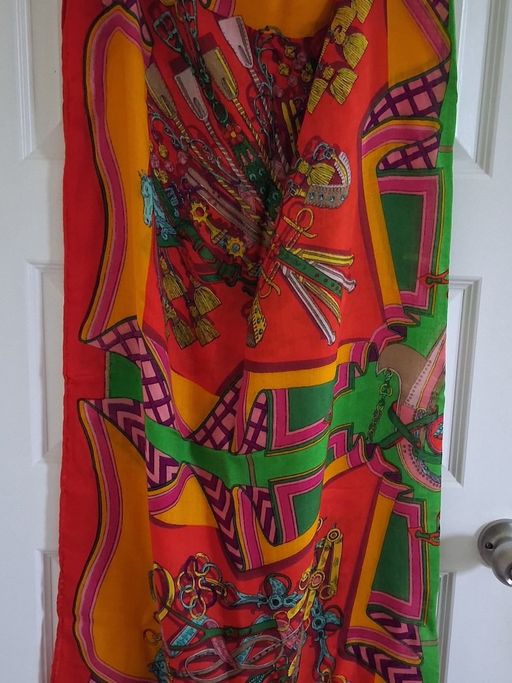 Vibrant Red & Green Printed Women's Scarf